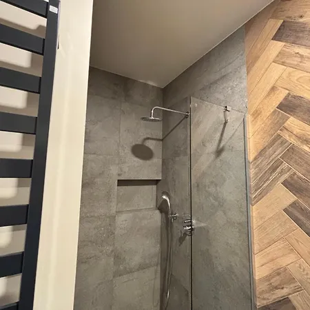 Mds ホテル Bonikowo